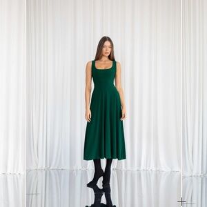 AYM Reversible Classic Sleeveless Juni Maxi Dress in Forest Green